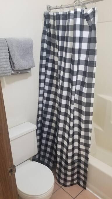 Osu 2 Queen Beds Hotel Room 117 Wi-Fi 스틸워트 외부 사진